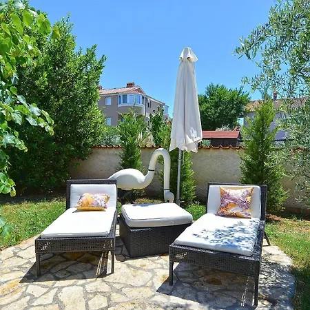 Holiday home Mit Privatpool Fuer 8 Personen Ca 180 Qm In Pula, Istrien Istrische Riviera Pula